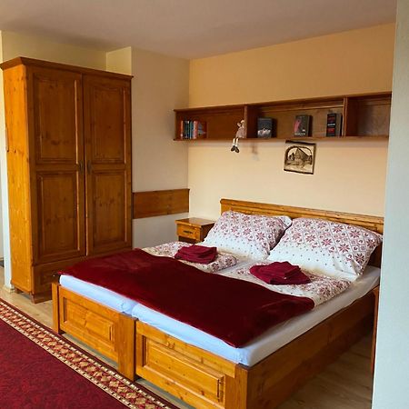 Apartman Dorian Bešeňová Exterior foto